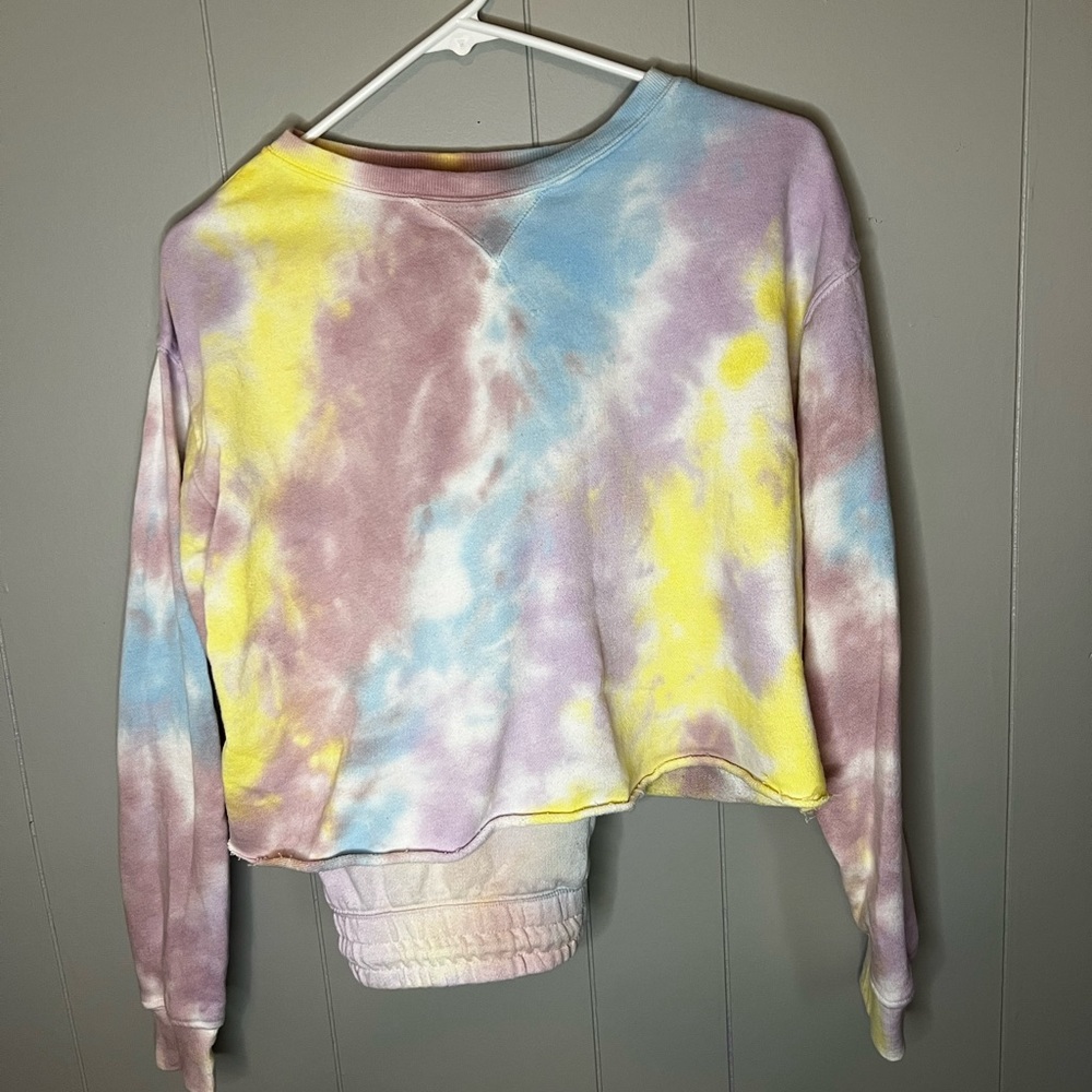 Woman’s Lounge Set-Joggers & Crop Sweatshirt